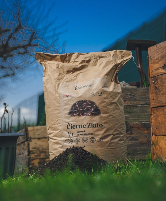 Vermikompost do vašej záhradky - domáci kompost - kompostovanie s dážďovkami